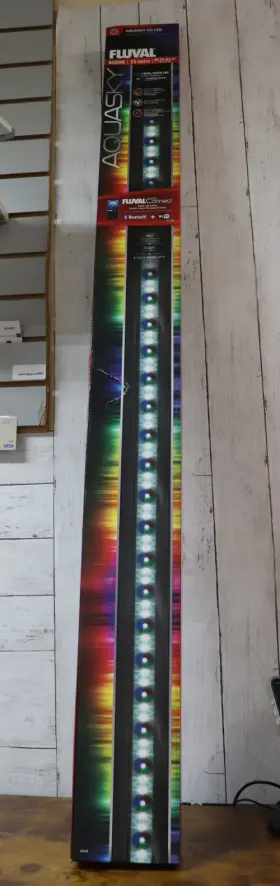 Fluval 015561166430 Aquasky 3.0 Led 35w 48.25-60.5 / 123-154 Cm New
