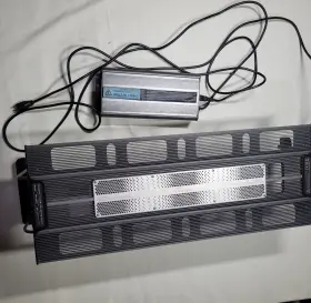 Maxspect Raz-ref120 Razor 160w Led Lighting Fixture. 16000k Color Spectrums